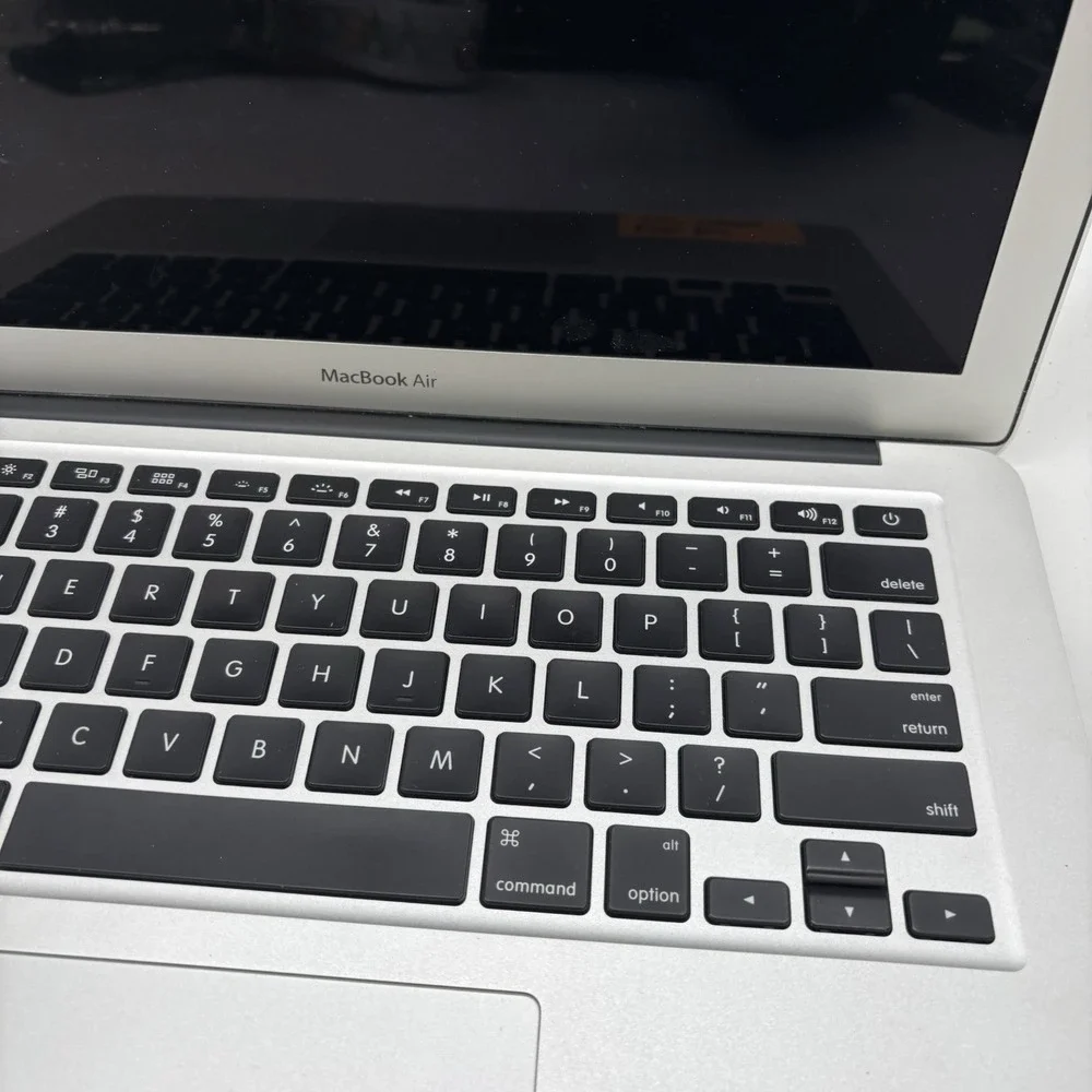 Apple A1466 13
